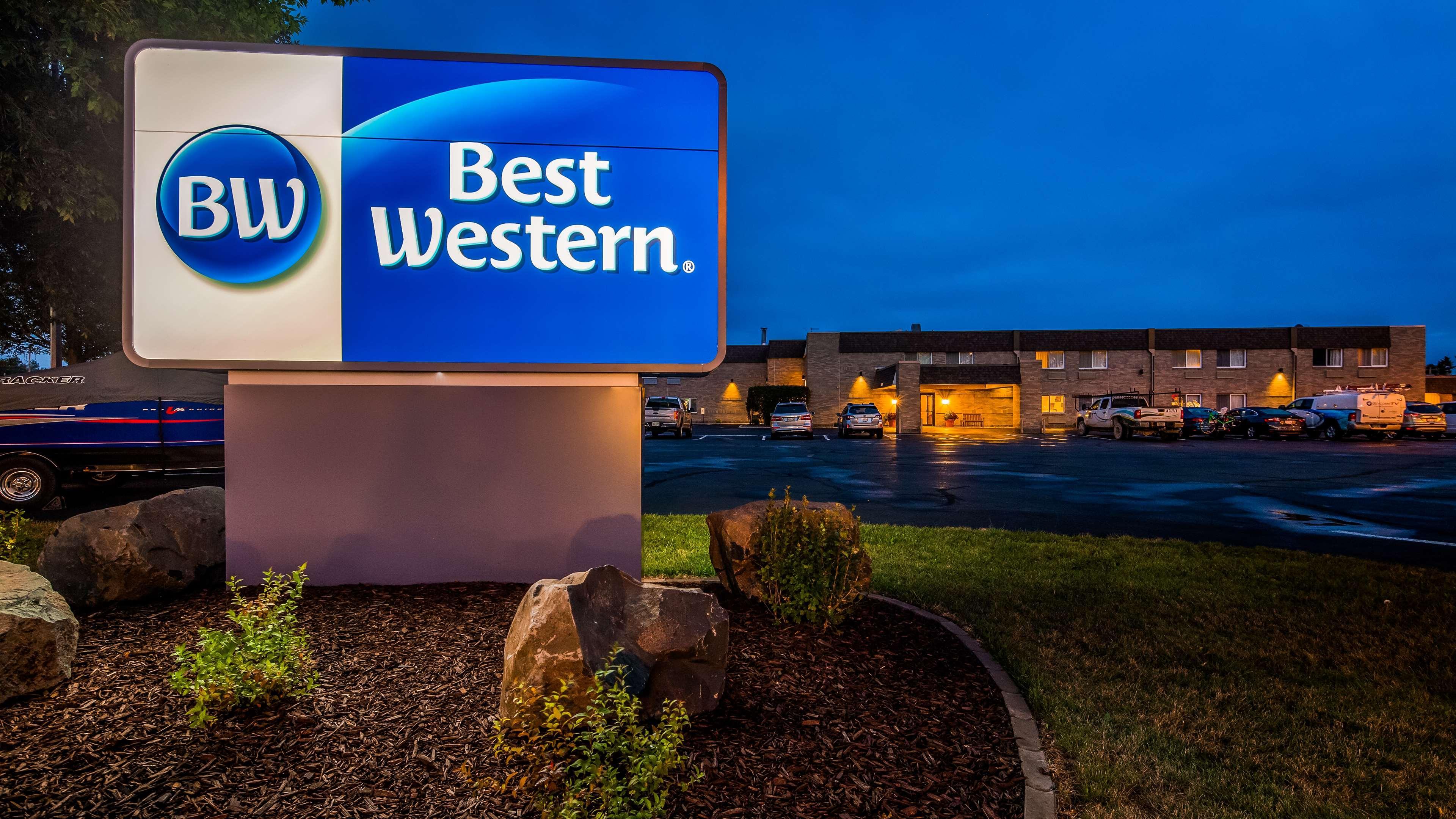 Best Western Inn Rice Lake Eksteriør billede